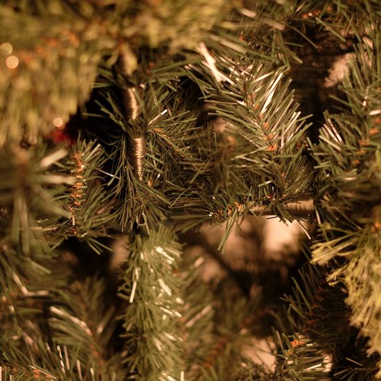 Árvore de Natal Cannes Slim com Glitter 210cm (Árvores de Natal) -  Embalagens da 25